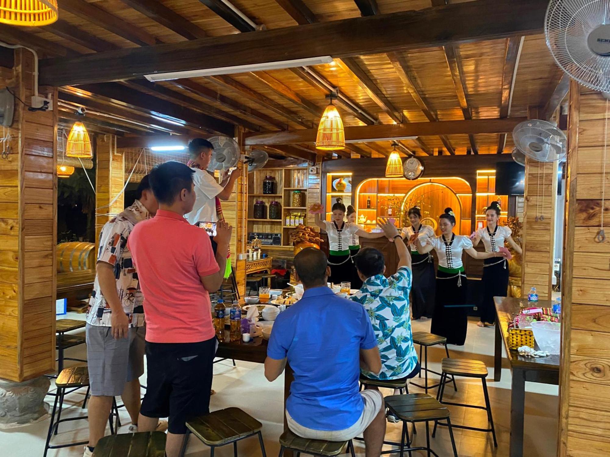 Yen Bai Nam Thia Homestay מראה חיצוני תמונה